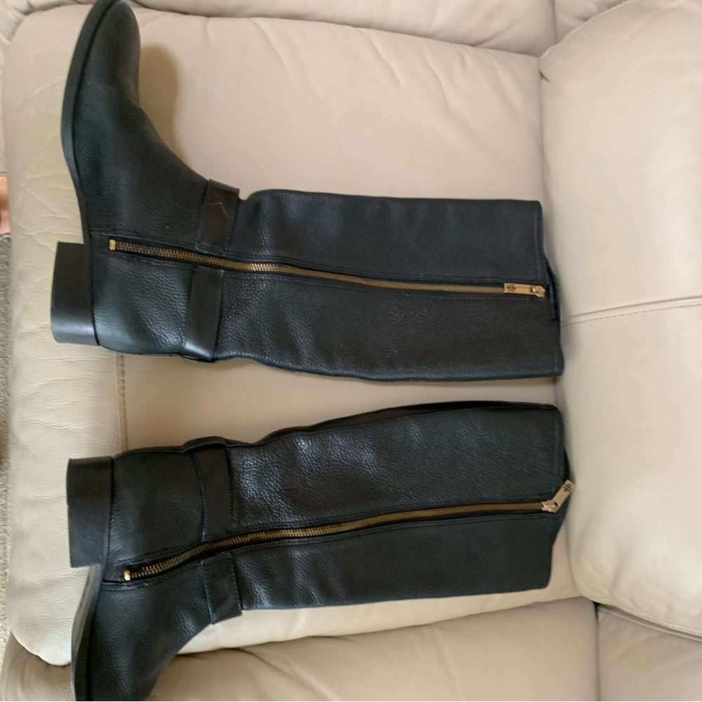 Tory Birch Boots